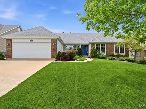 1357 Crooked Stick Dr, O'Fallon, MO 63366
