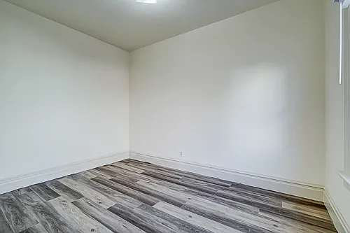 379 Chestnut St — Photo 7