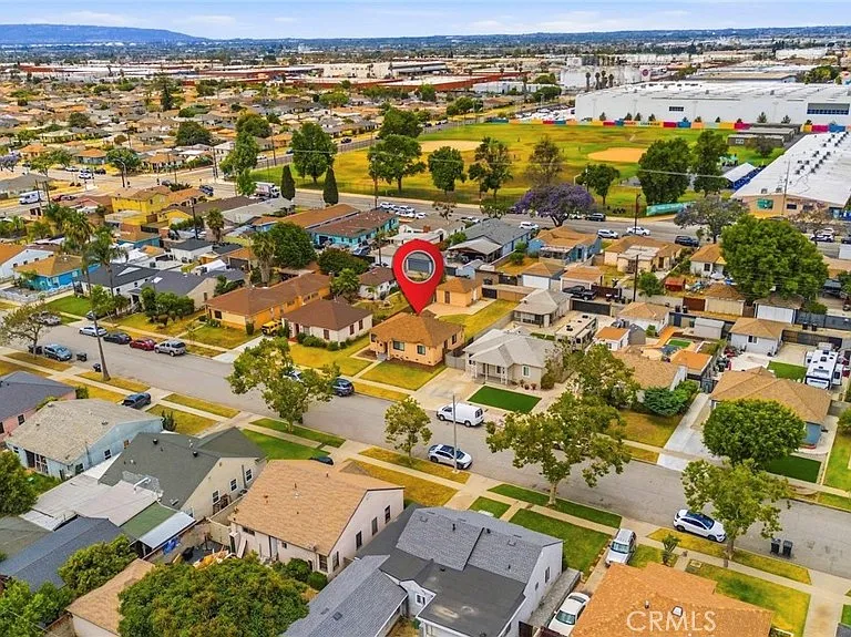 13339 Crocker St — Photo 7