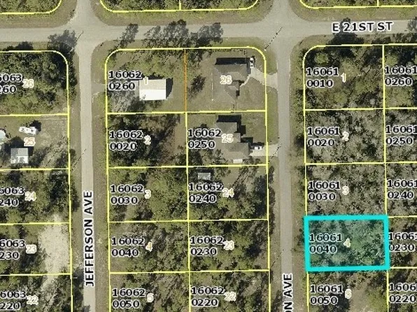 2018 Grayson Ave, Alva, FL 33920