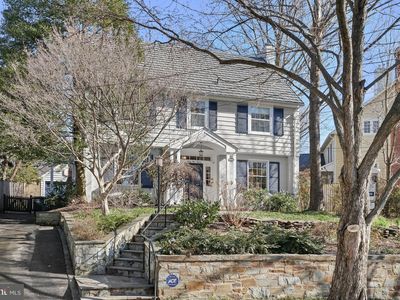 6915 Woodside Pl, Chevy Chase, MD, 20815