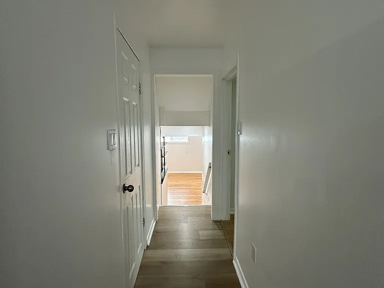 93 Jeffcoat Dr #BASEMENT — Photo 12