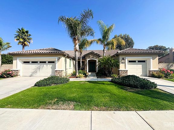 3rd image of 5005 Hartnett Ct