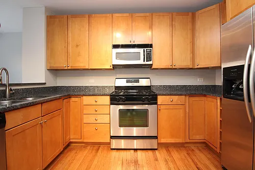 2221 N Clifton Ave #1E Photo 1 2221 N Clifton Ave #1E Photo 1