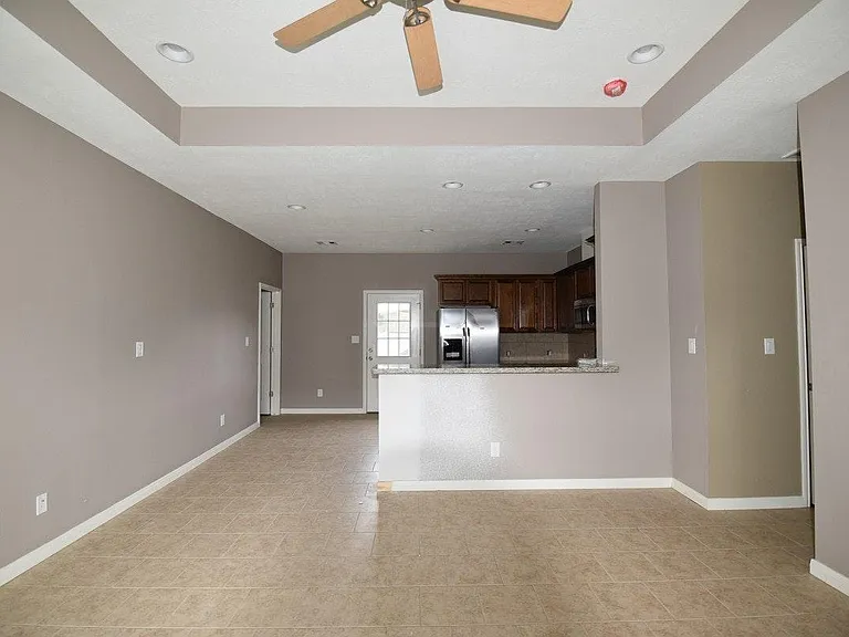 803 Boston Ave #A — Photo 3