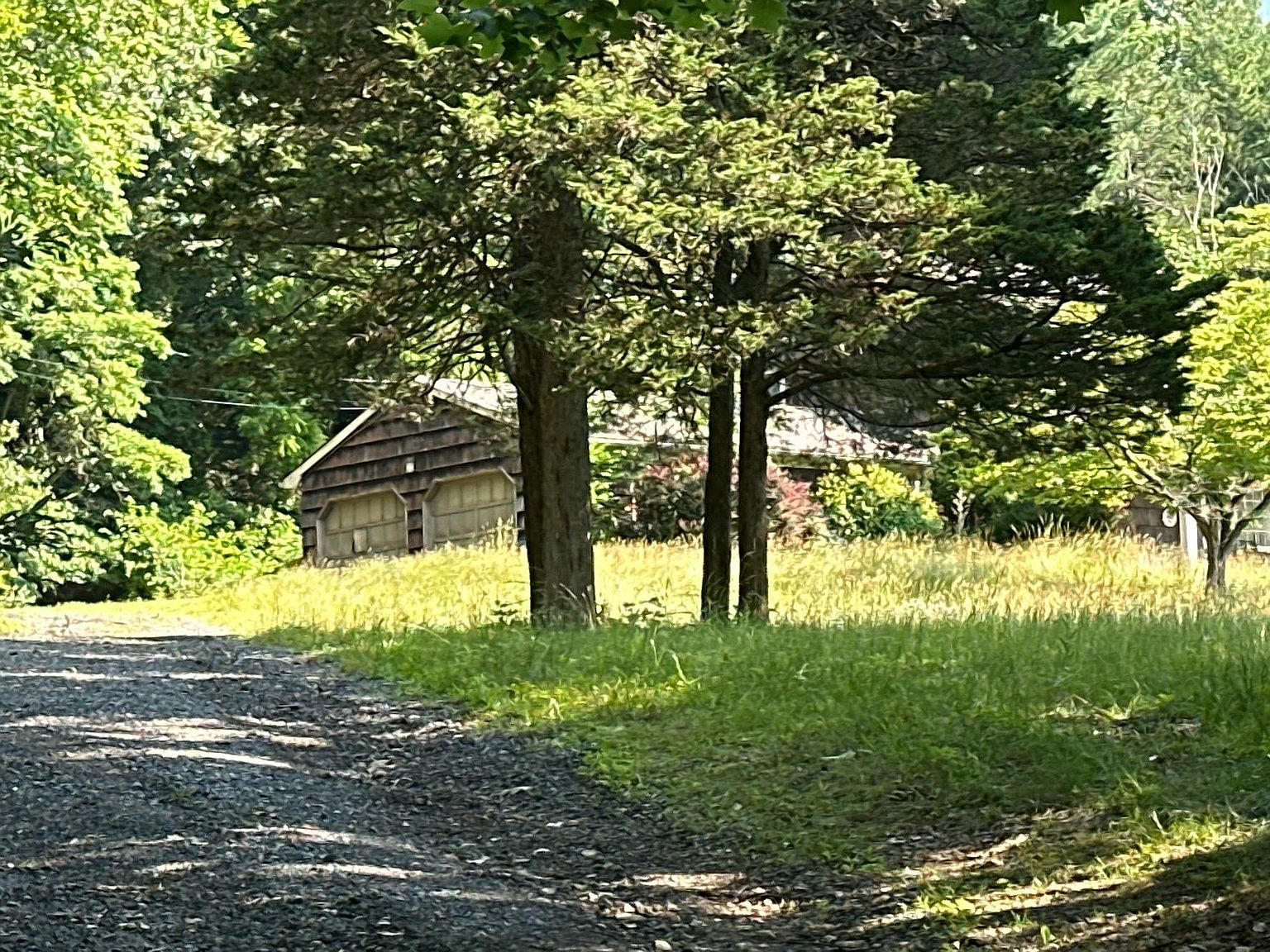 8 Herman Thau Rd, Annandale, NJ 08801 Zillow