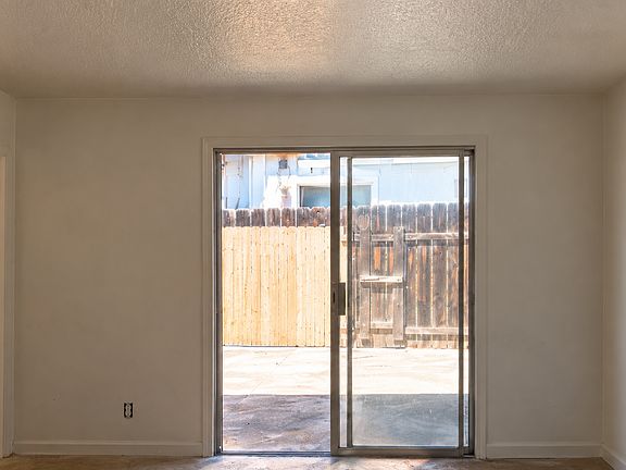 4th image of 9961.5 San Juan St