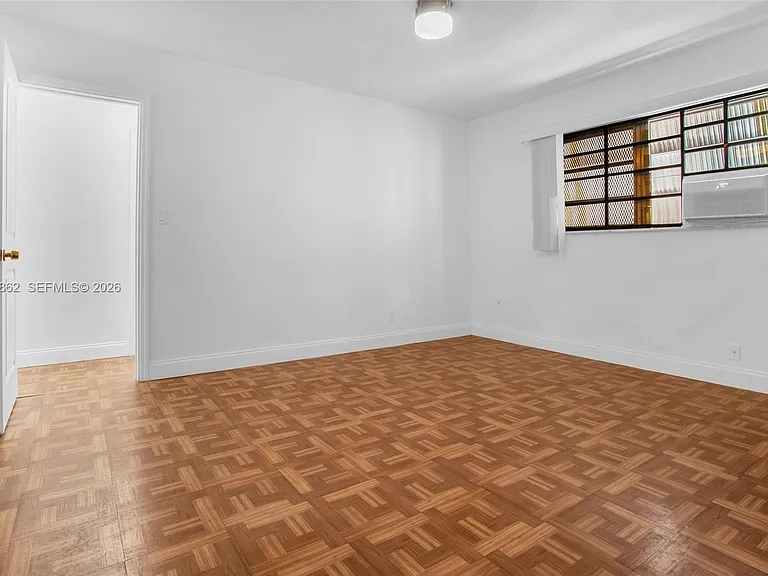 1836 Arthur St #9 — Photo 19