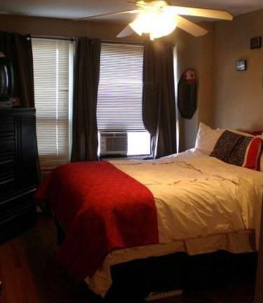 4th image of 4180 N Marine Dr APT 1309