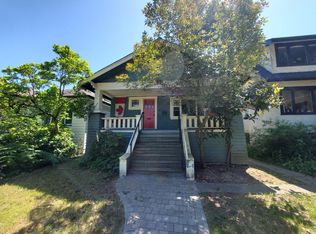 3542 W 16th Ave, Vancouver, BC V6R3C1