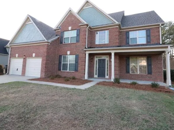 62 Avery Dr, Ft Mitchell, AL 36856