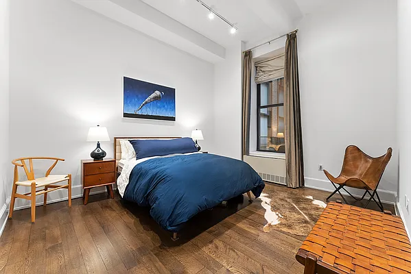 Rented by Compass | media 10