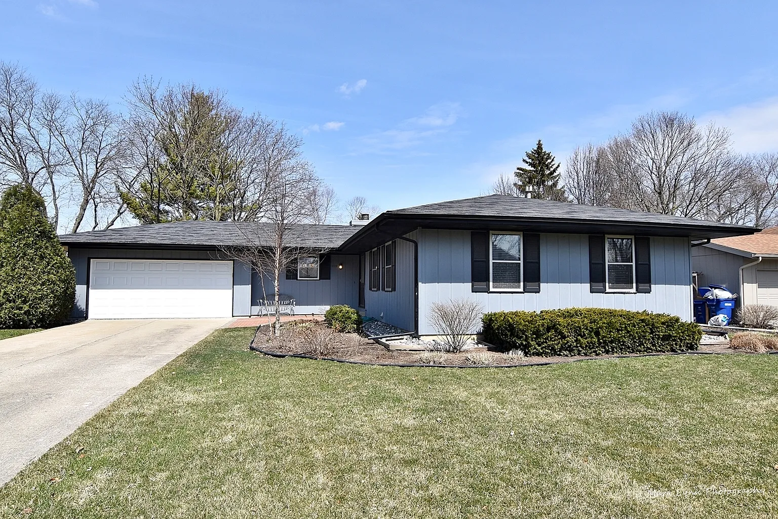 1110 Gray St photo 1