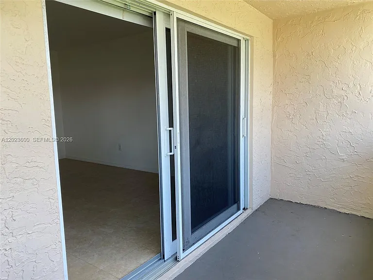 14500 SW 88th Ave #224 — Photo 19