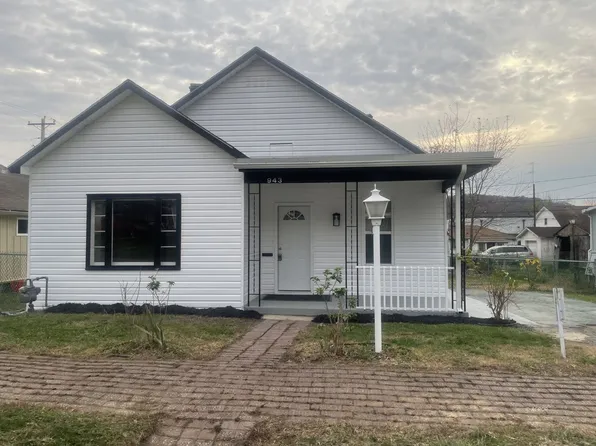 943 Walnut St, Nelsonville, OH 45764