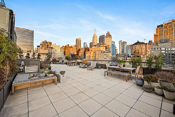 Sold by Corcoran | media 37