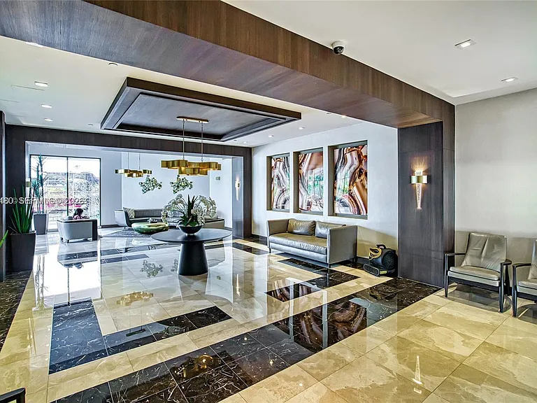 20505 E Country Club Dr #231 — Photo 26