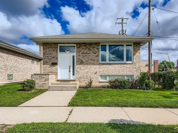 7210 W 59th St, Summit, IL 60501