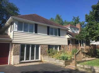 1800 Gravers Ln, Wilmington, DE 19810