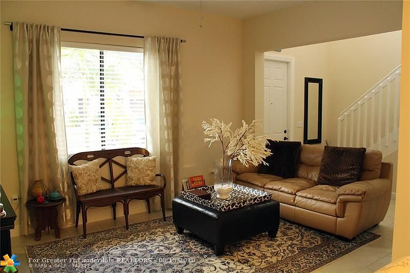 1st image of 2613 Venetian Dr #2613