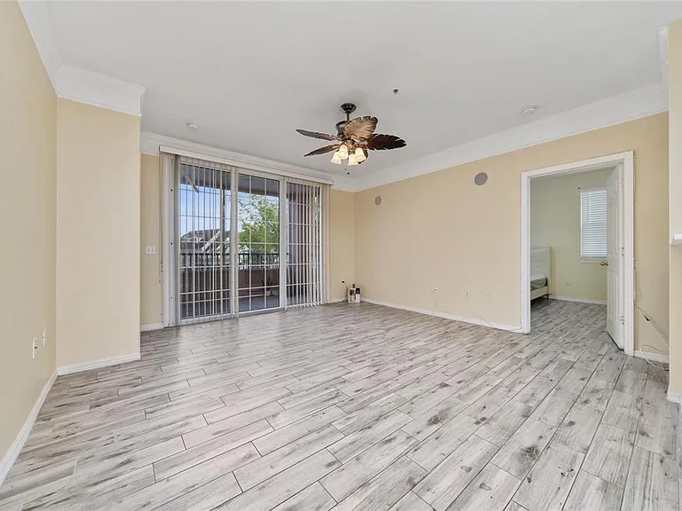 3280 Soho St #201 — Photo 8