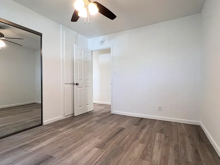 6452 Orange Ave #2 — Photo 19