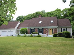 98 Dean Rd, East Lyme, CT 06333