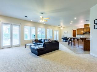 10005 Patterson St, Bakersfield, CA 93311