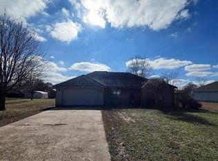 1309 Raven Cir, Trumann, AR 72472
