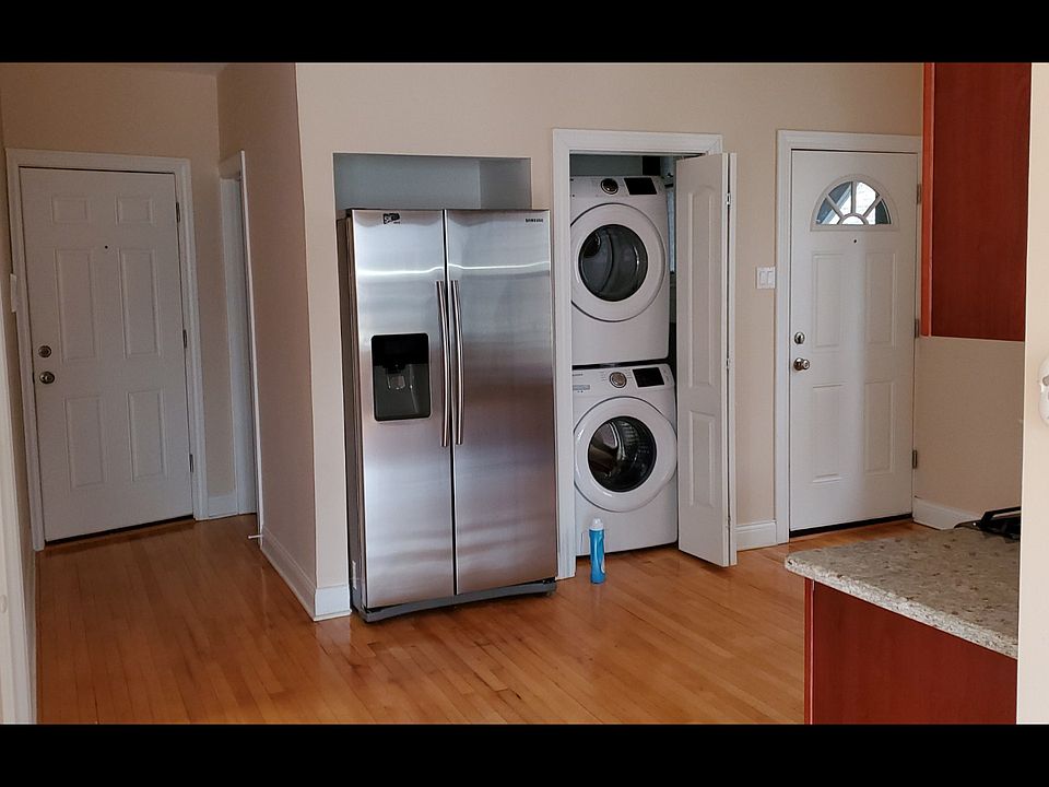 2nd image of 1901 S 58th Ave APT 1