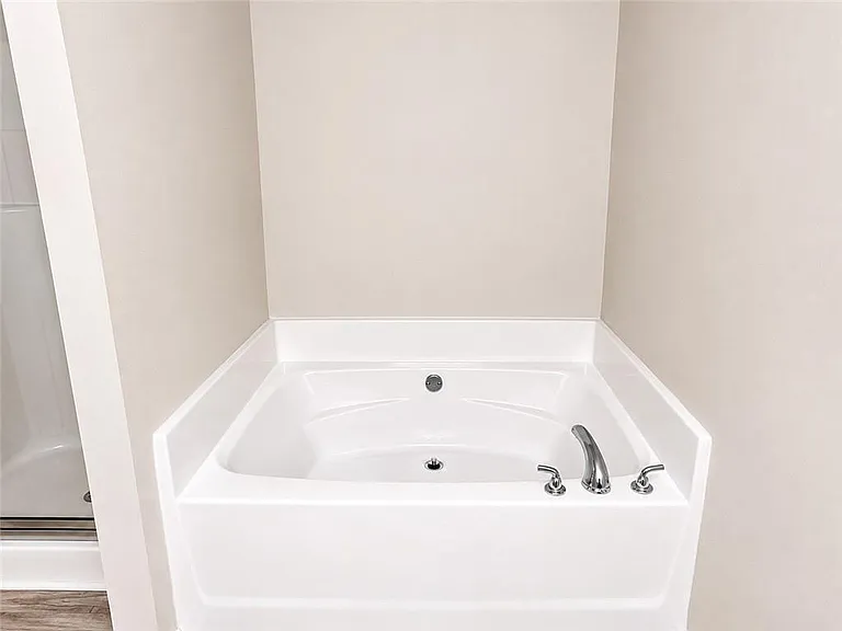 349 Turtle Creek Dr — Photo 15