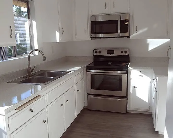 Chateau Spring Terrace — Photo 14