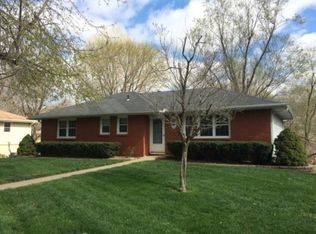 2610 Limestone Ter, Saint Joseph, MO 64505