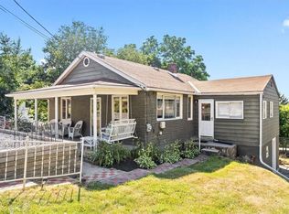6 Green Oak Dr, Coraopolis, PA