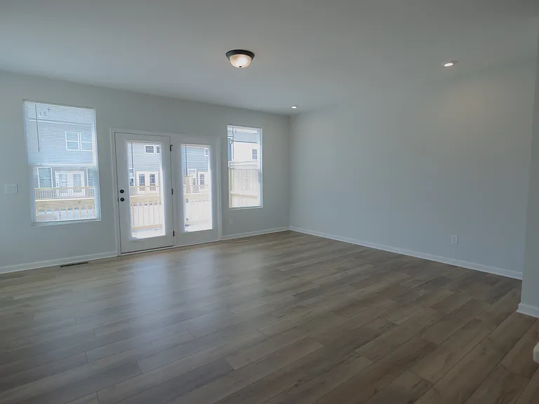 2827 Beacon Bend Xing — Photo 34