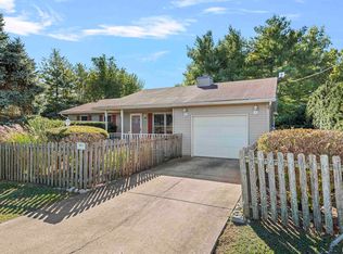 301 N Grand Ave, Auburn, IL 62615
