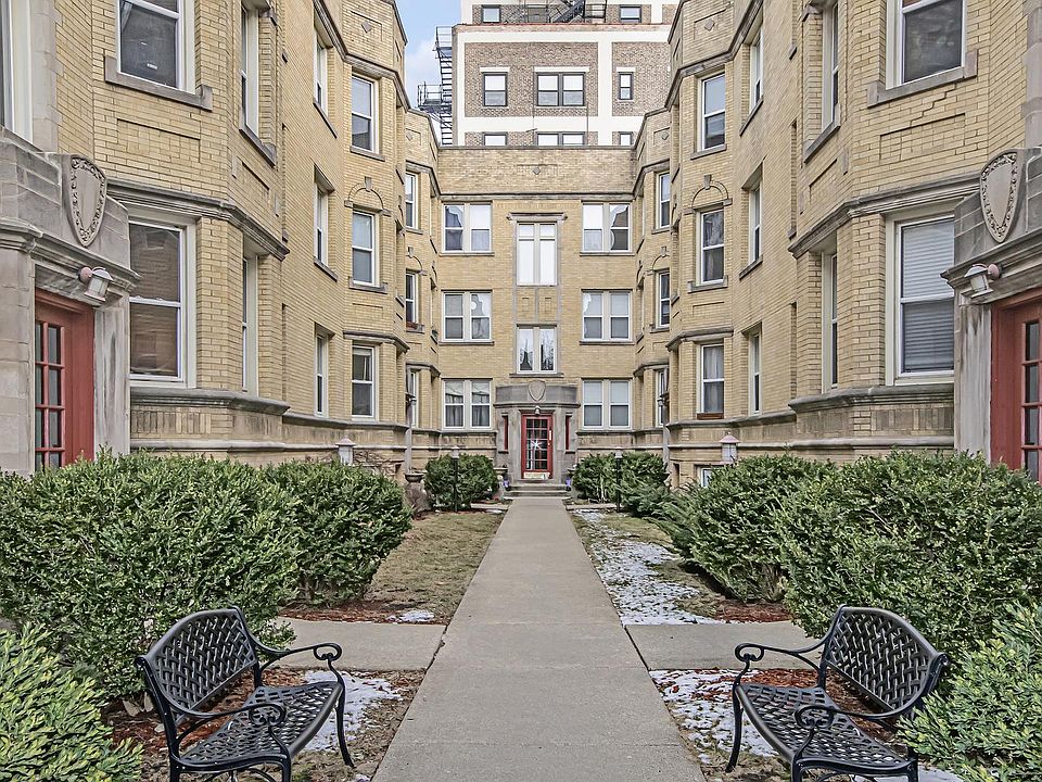 1st image of 6813 N Lakewood Ave APT 2E