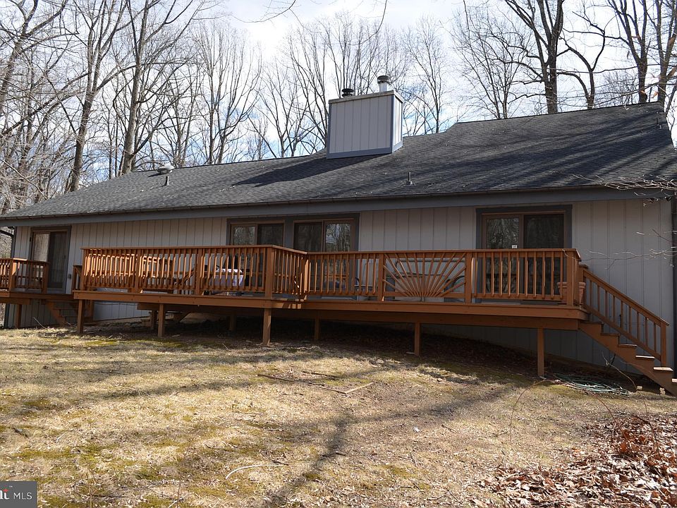 2nd image of 17 Holly Branch Ct