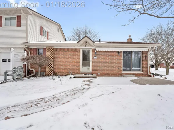 30352 Windsor #21, Gibraltar, MI 48173