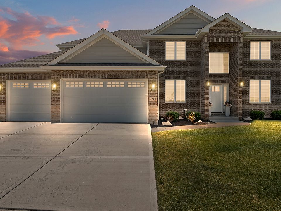 1st image of 22991 Lancaster Ct