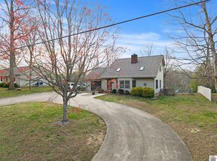 407 Magnolia Dr, Kuttawa, KY 42055