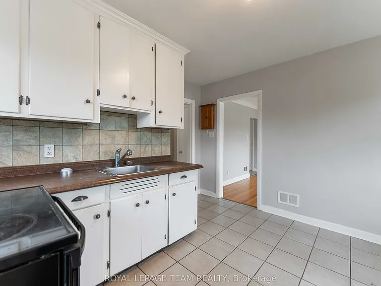 1086 Apolydor Ave #3 — Photo 13