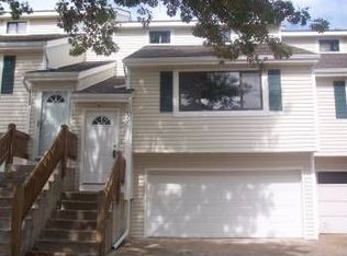 1420 Martway Cir APT C, Olathe, KS 66061