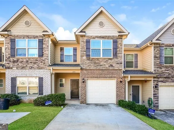 2155 Miranda Dr, Morrow, GA 30260