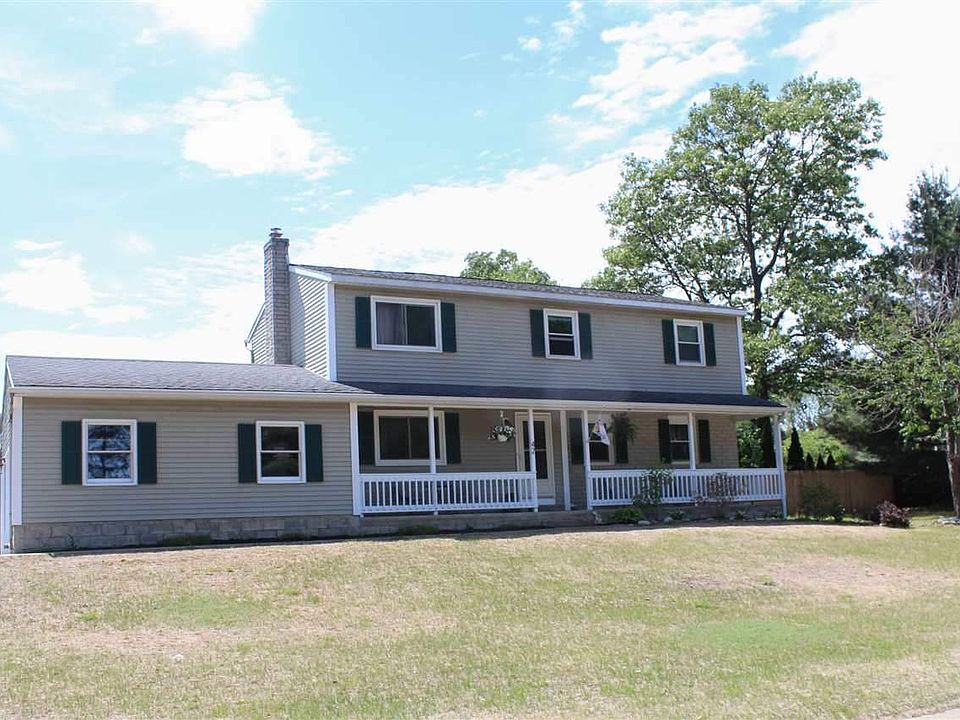 1st image of 42 Baker Dr