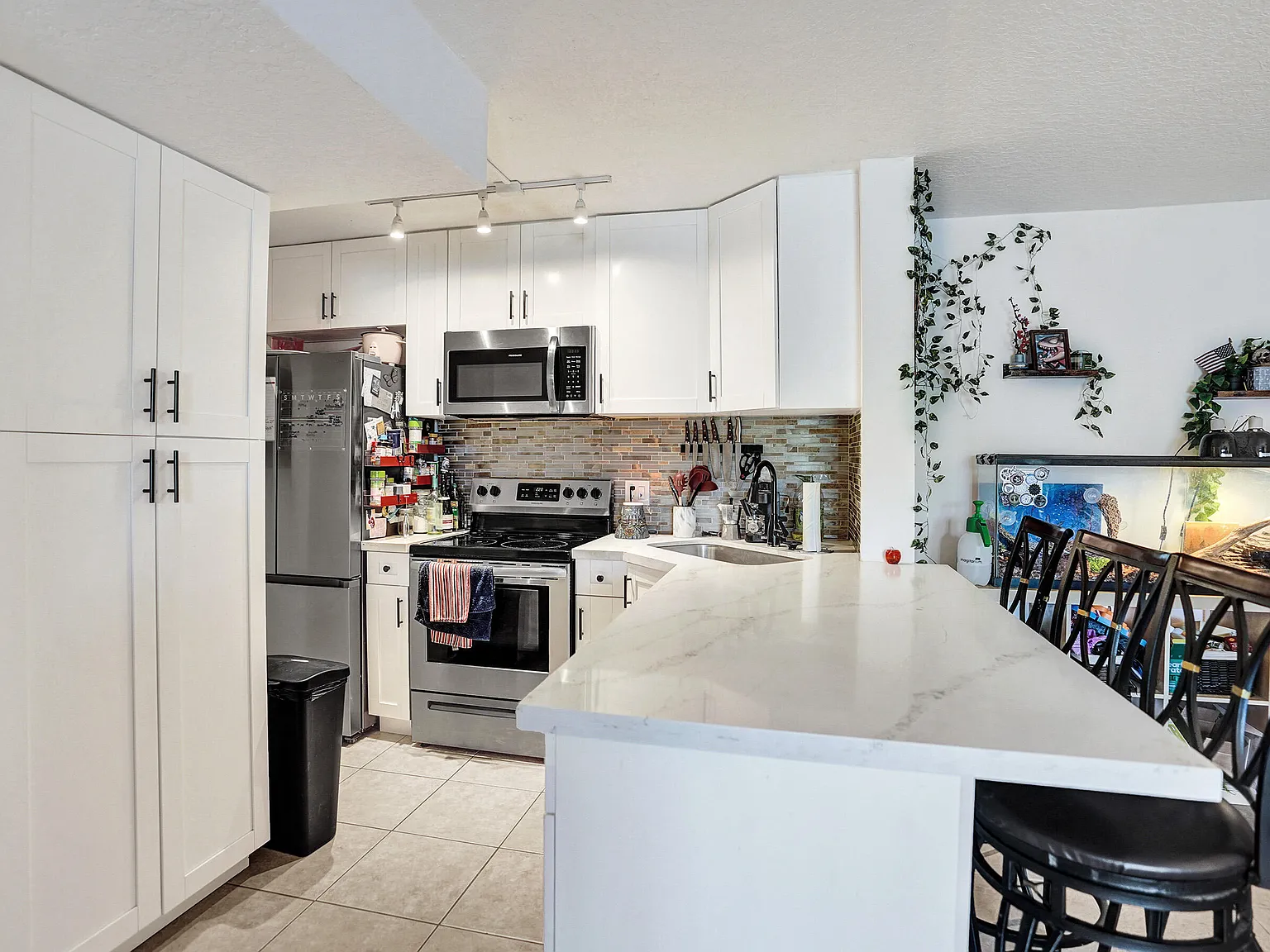 629 Sea Pine Way — Photo 1