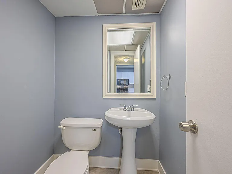 9440 SW 8th St #417 — Photo 10