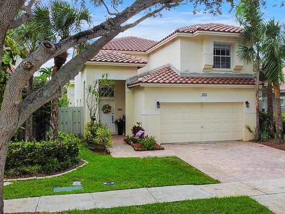 2nd image of 1275 NW 171st Avenue