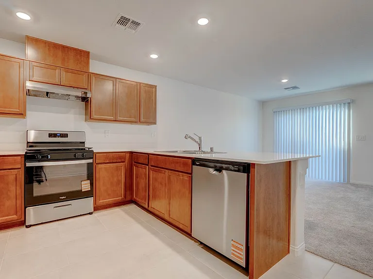 9256 Innot Ave — Photo 11