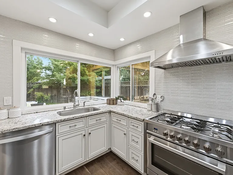 3010 Millbridge Dr — Photo 7